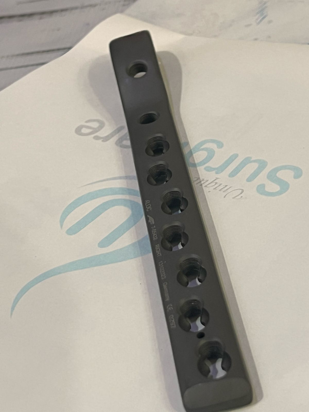 Proximal femur locking plate titanium